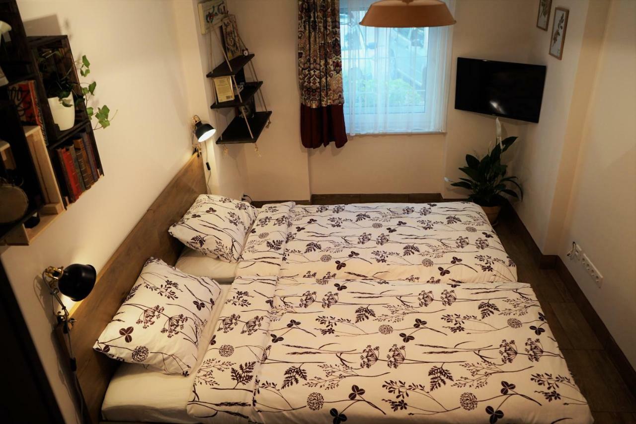 Momo'S Studio Apartment Загреб Экстерьер фото